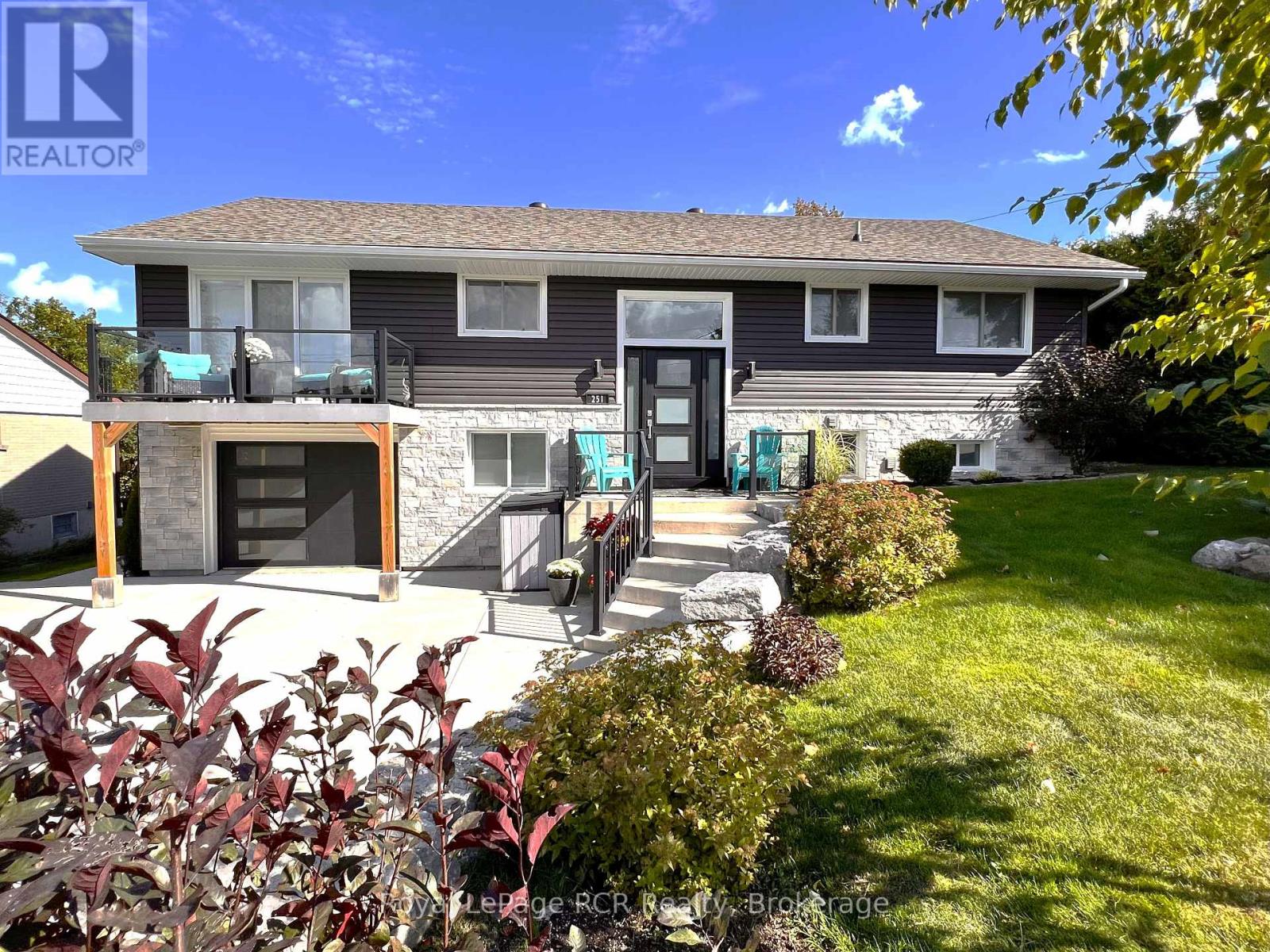 251 Pearson St, Meaford, ON N4L 1L6
