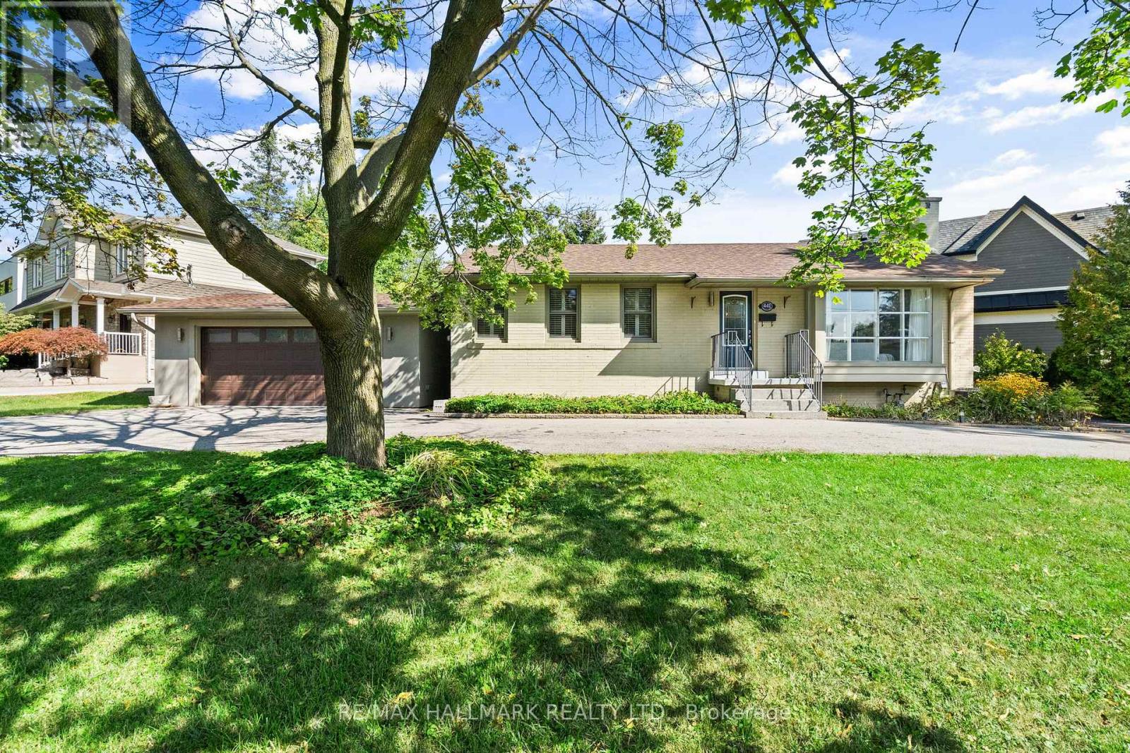 441 Jeanette Dr, Oakville, ON L6K 1M6