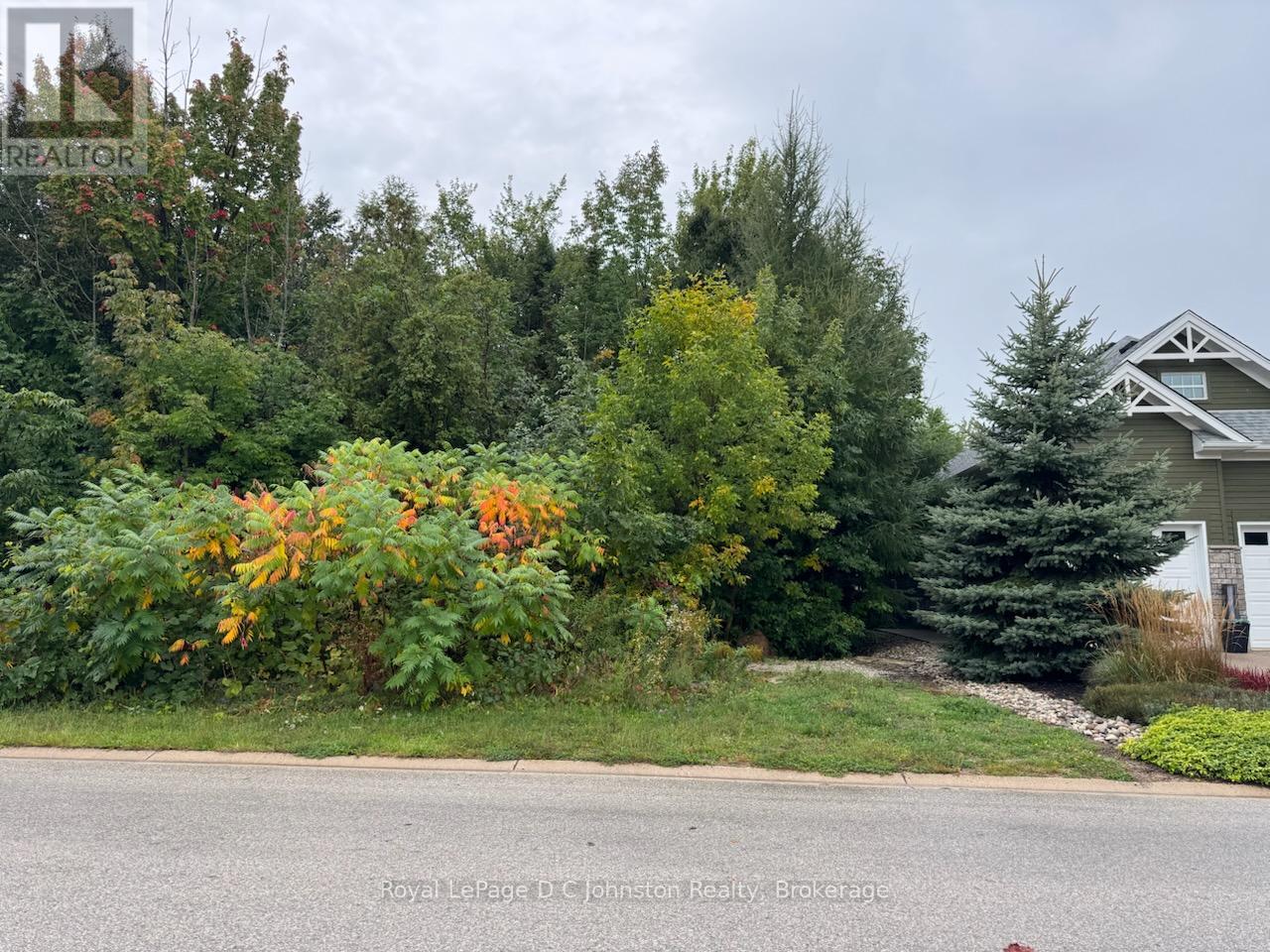 265 Emerald Dr, Saugeen Shores, ON N0H 2L0