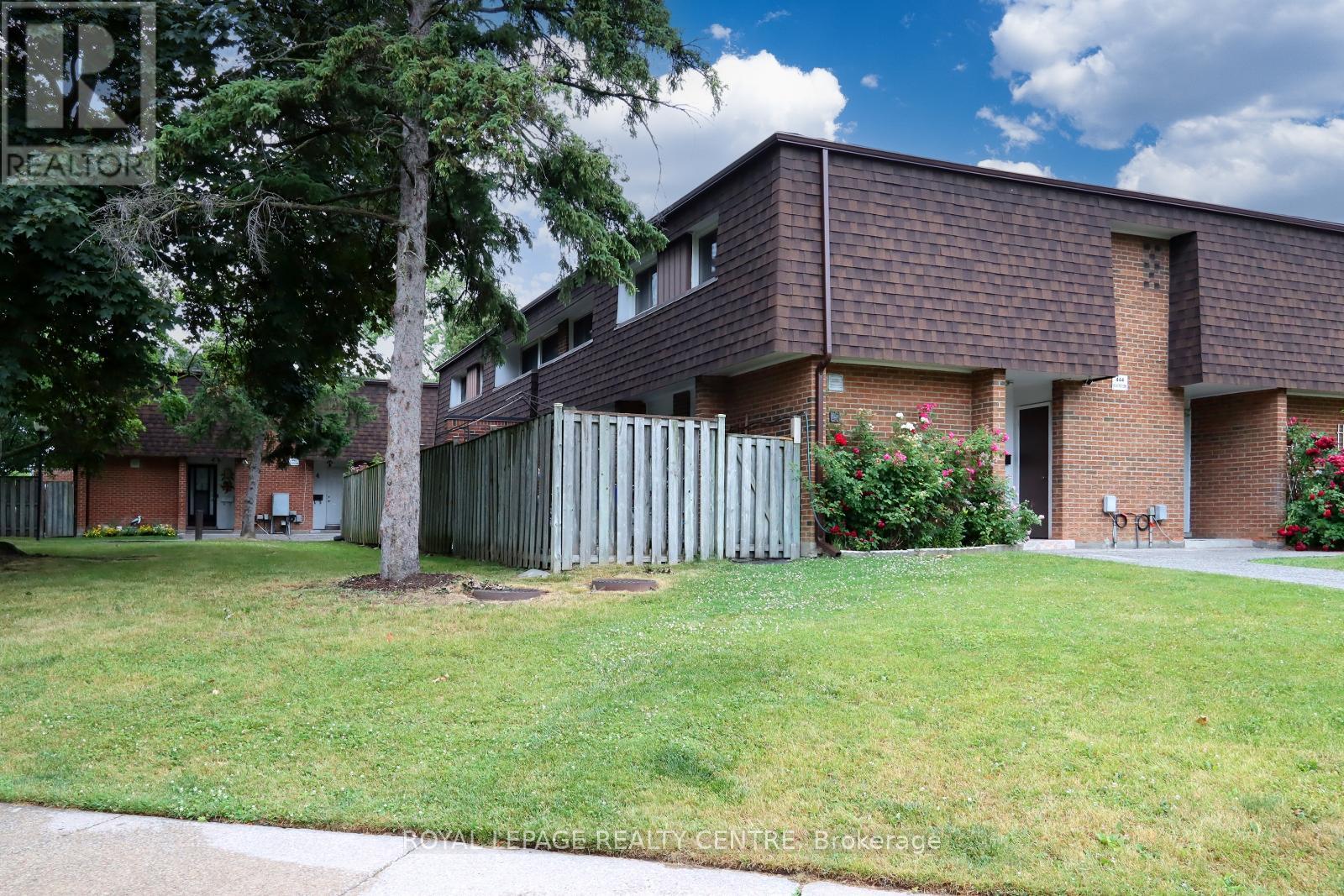 11 444 Silverstone Dr, Toronto West Humber-clairville, ON M9V 3K8