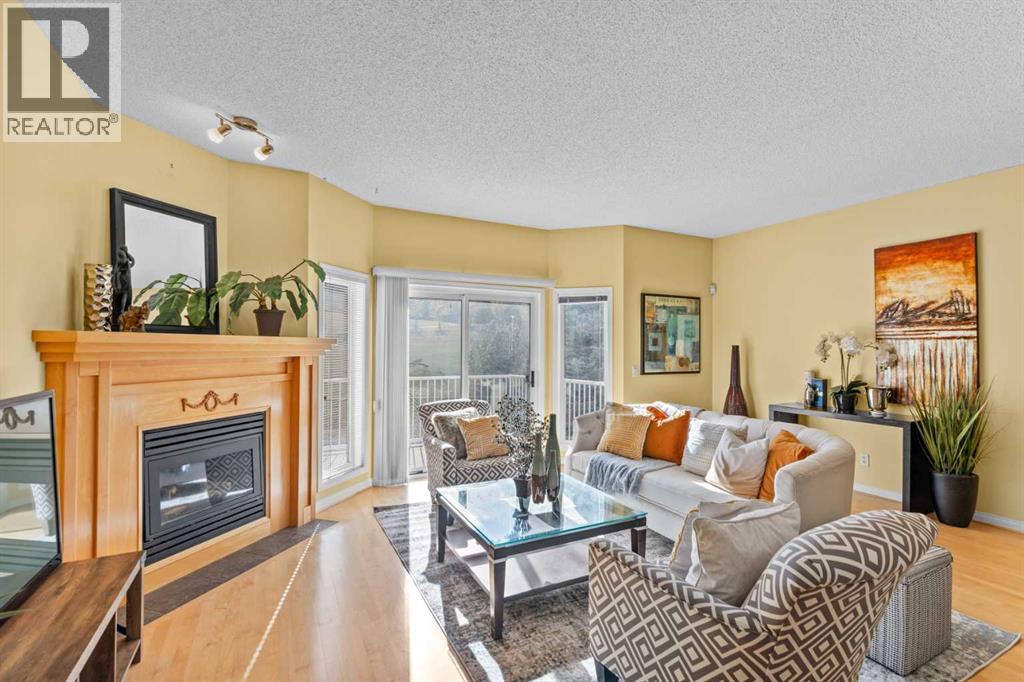 147 Hampstead Grn NW, Calgary, AB T3A 6H1