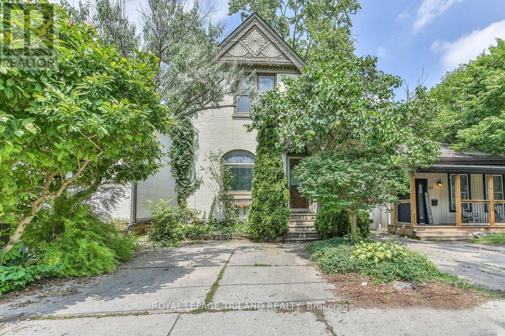 38 Byron Ave E, London, ON N6C 1C5