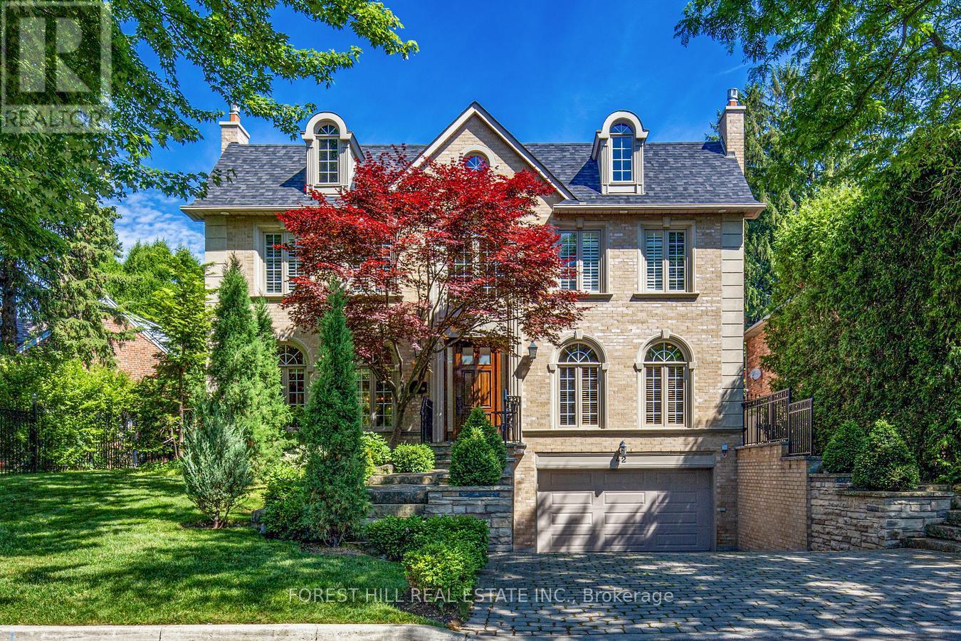 42 Aldershot Cres, Toronto, ON M2P 1L9