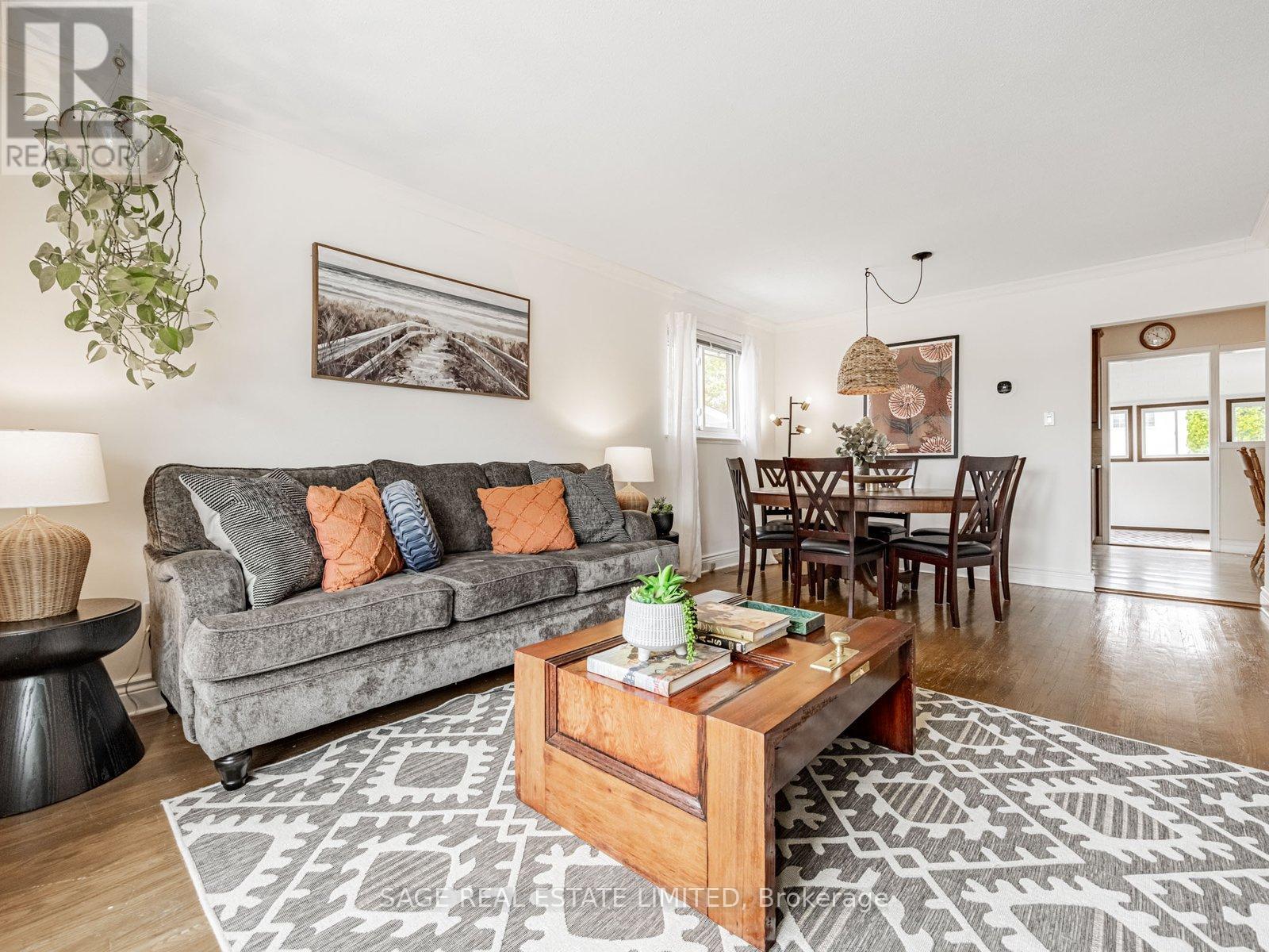 46 Watson Cres, Brampton, ON L6W 1E7