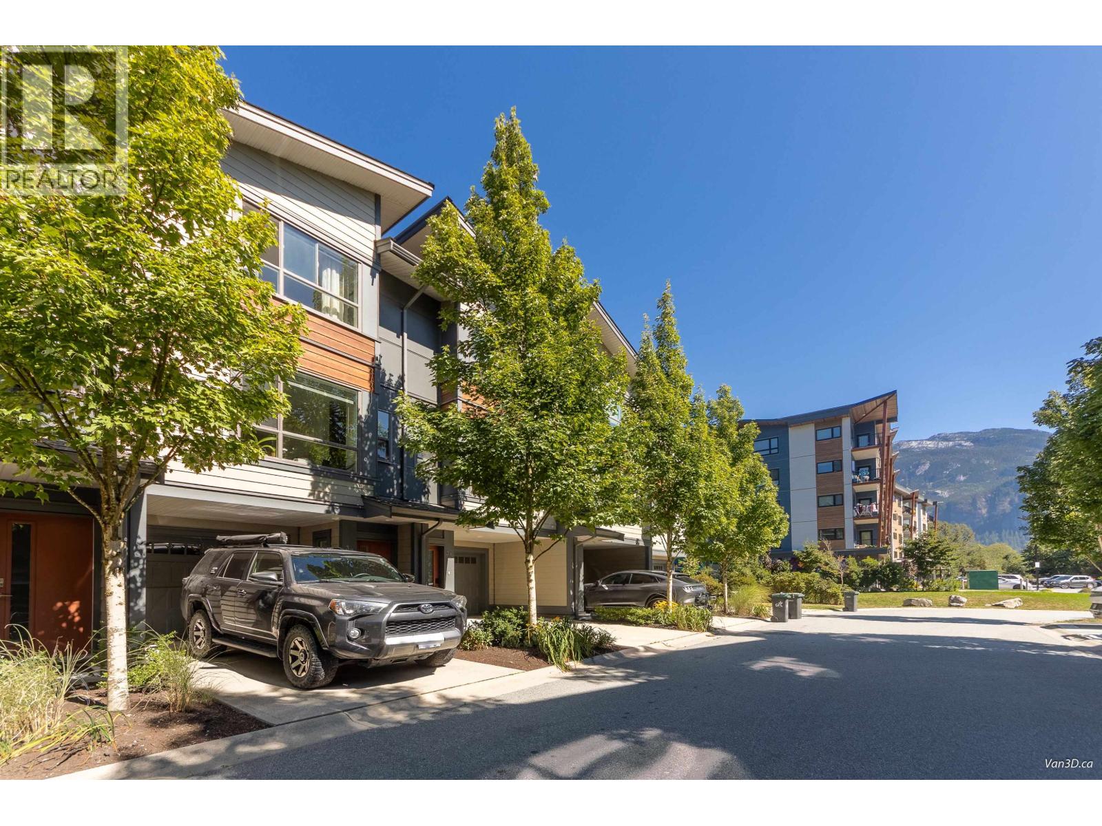38684 Buckley Avenue Unit 33, Squamish, BC V0N 3G0