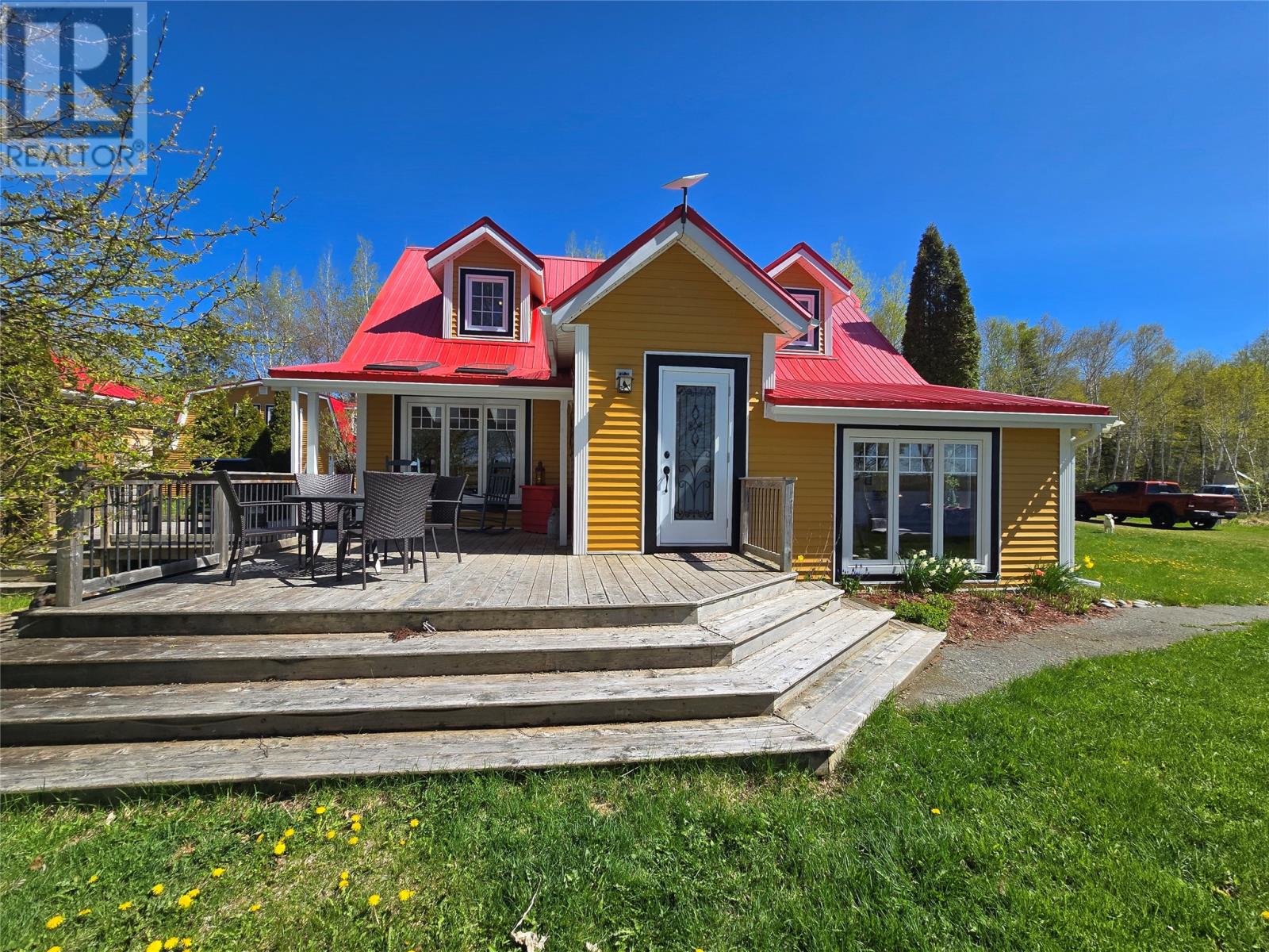 100 Sandy Point Rd, Norris Arm, NL A0G 3M0