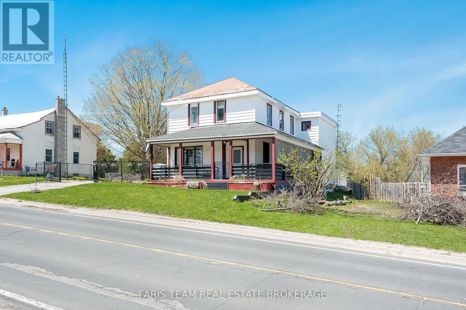 326 Lafontaine Rd W, Tiny, ON L9M 0H1