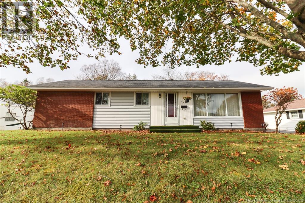 339 Silvermount Cres, Saint John, NB E2M 4V1