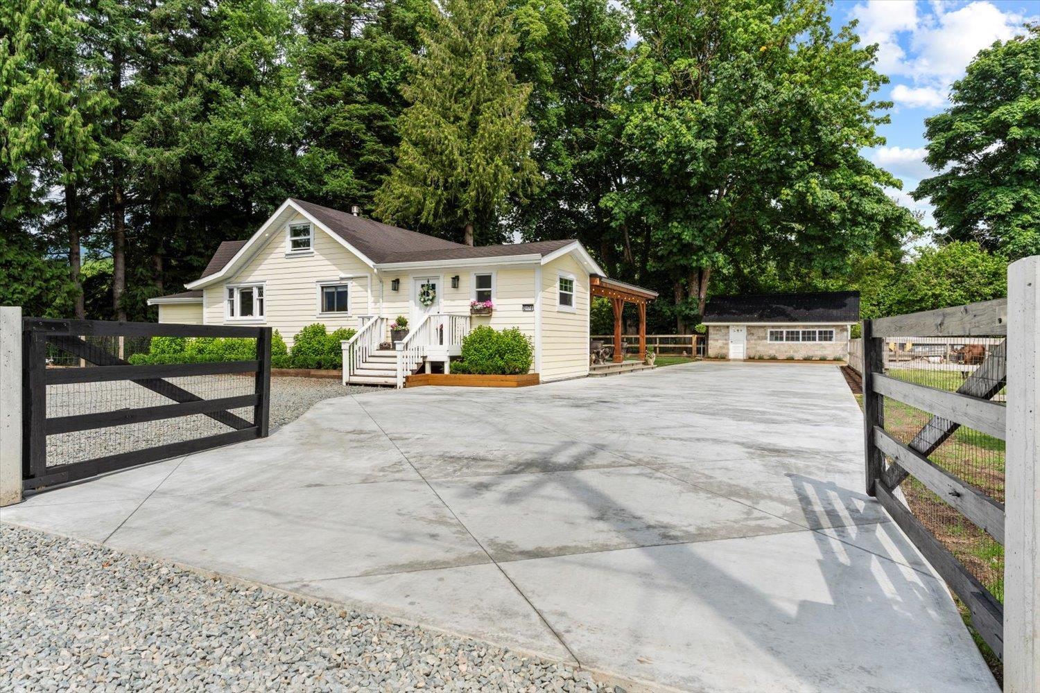 2170 Ashton Roadagassiz, Kent, BC V0M 1K0