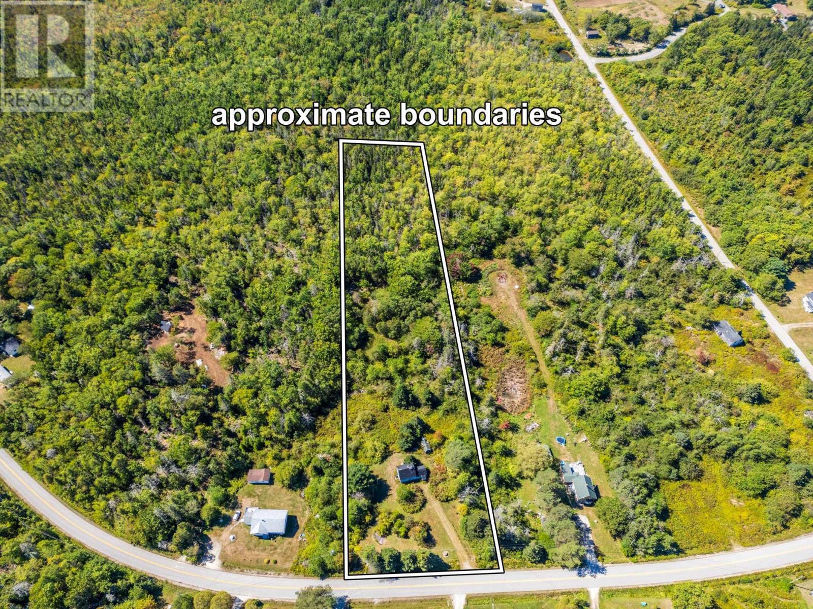 38 Chemin Des Ben Rd, Sluice Point, NS B0W 3M0