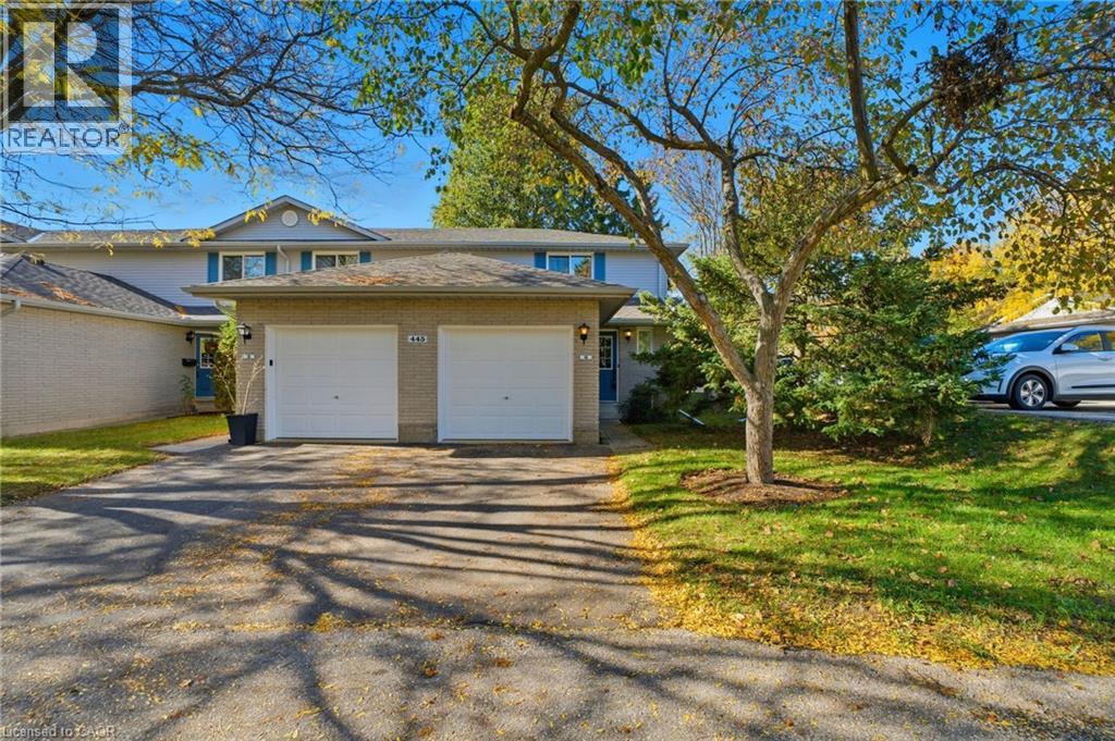 445 Kingscourt Drive Unit 6, Waterloo, ON N2K 3R4