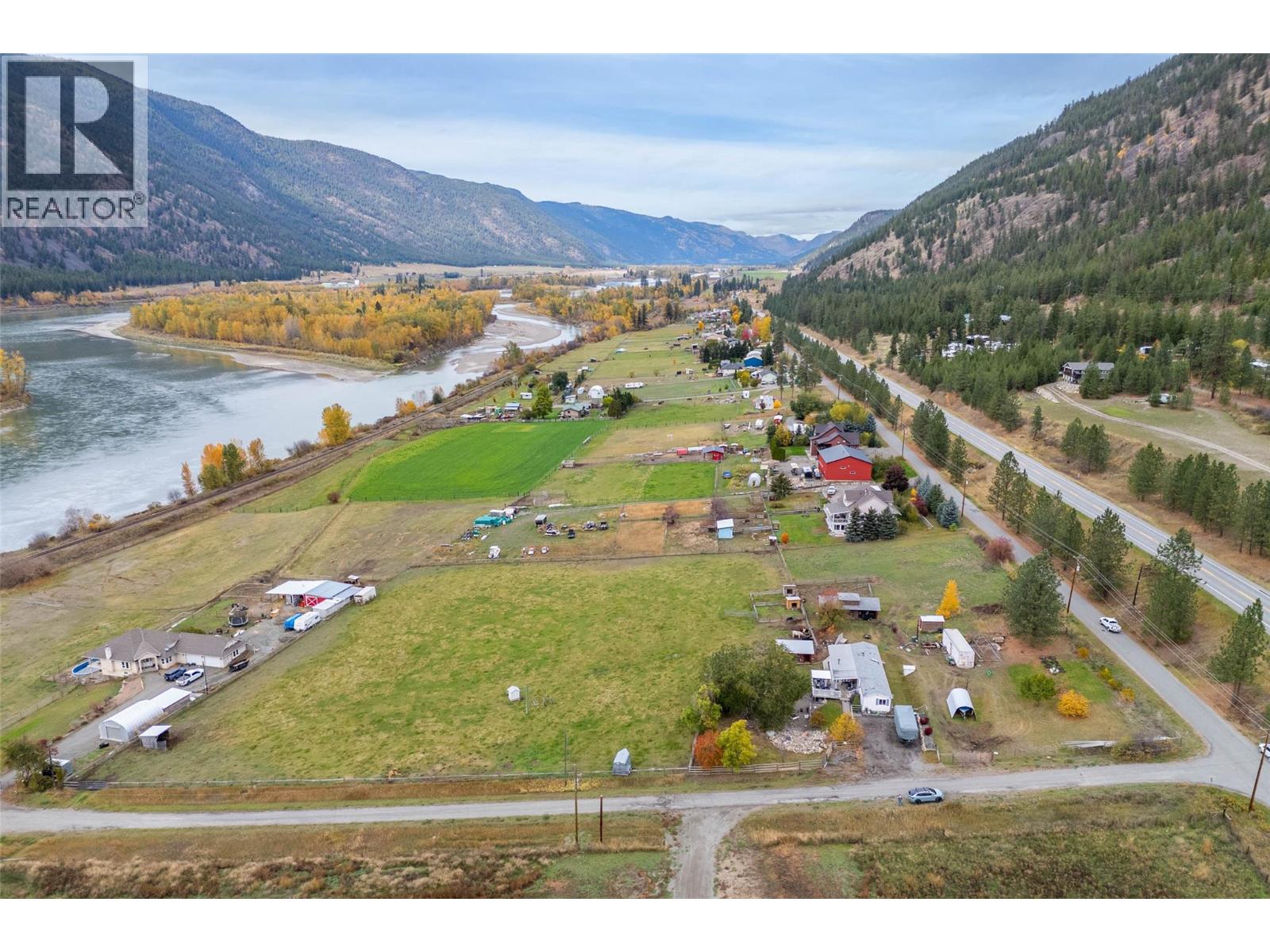 185 Hoovers Ferry Rd, Kamloops, BC V0E 1Z2