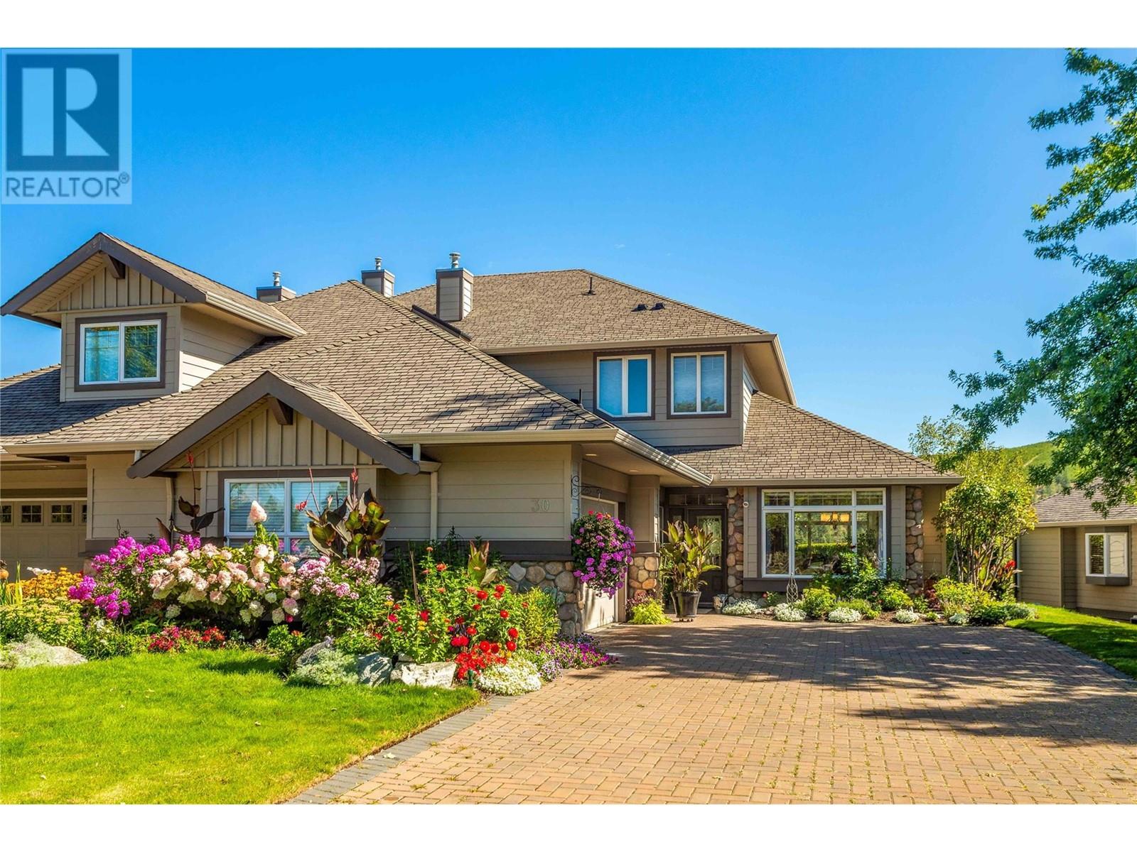 3800 Gallaghers Pinnacle Way Unit 30, Kelowna, BC V1W 3Z8