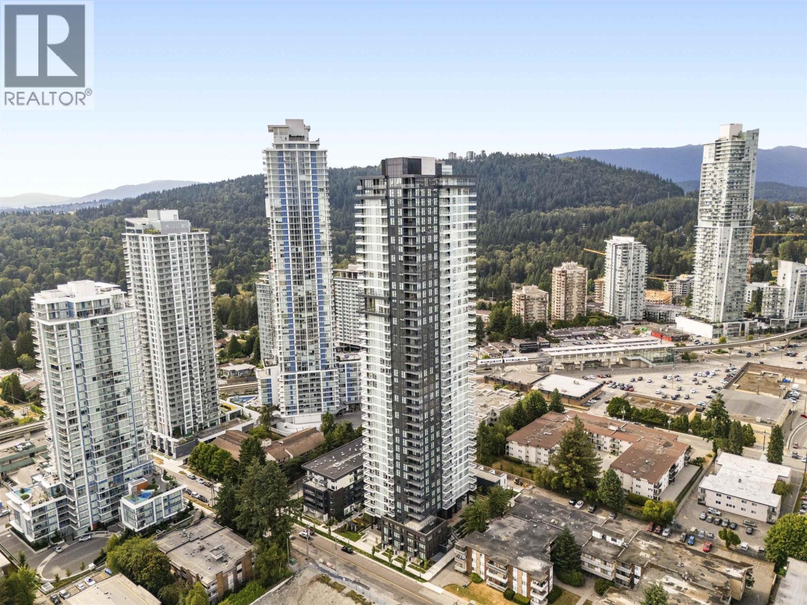 537 Cottonwood Avenue Unit 2104, Coquitlam, BC V3J 0S4
