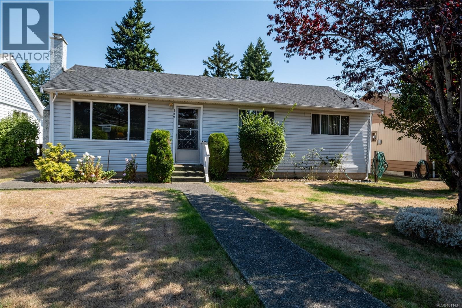 549 Colwyn St, Campbell River, BC V9W 2W8