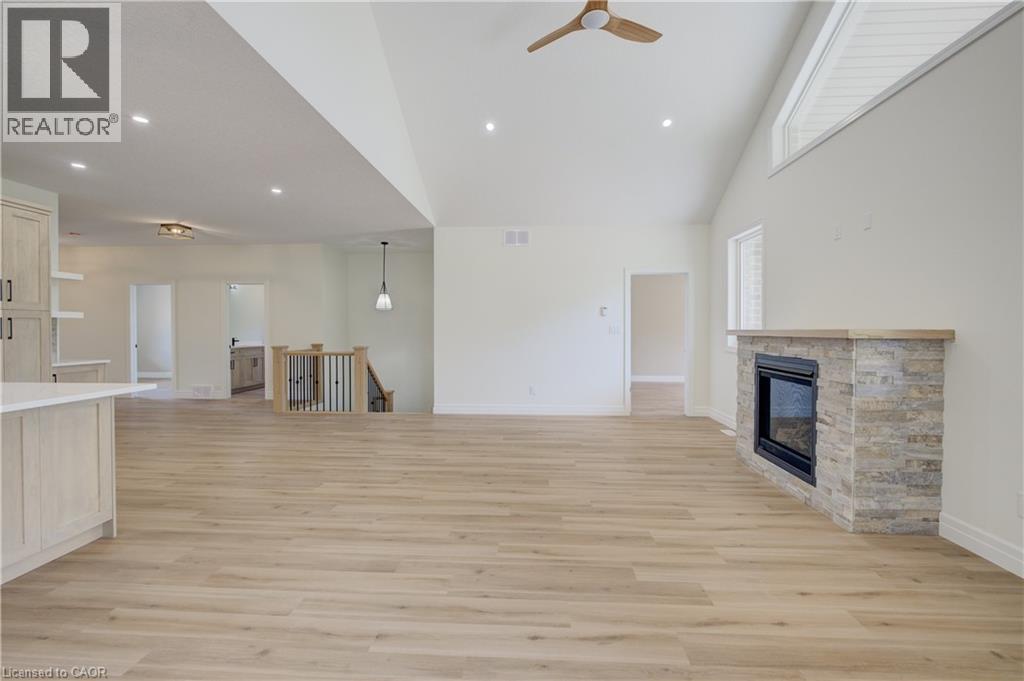 117 Pugh St, Perth East, ON N0K 1M0