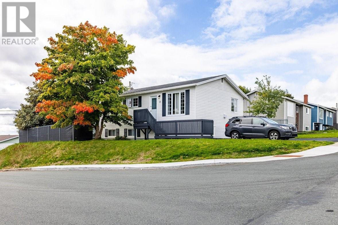 2 Sunset St, Goulds, NL A1S 1B1