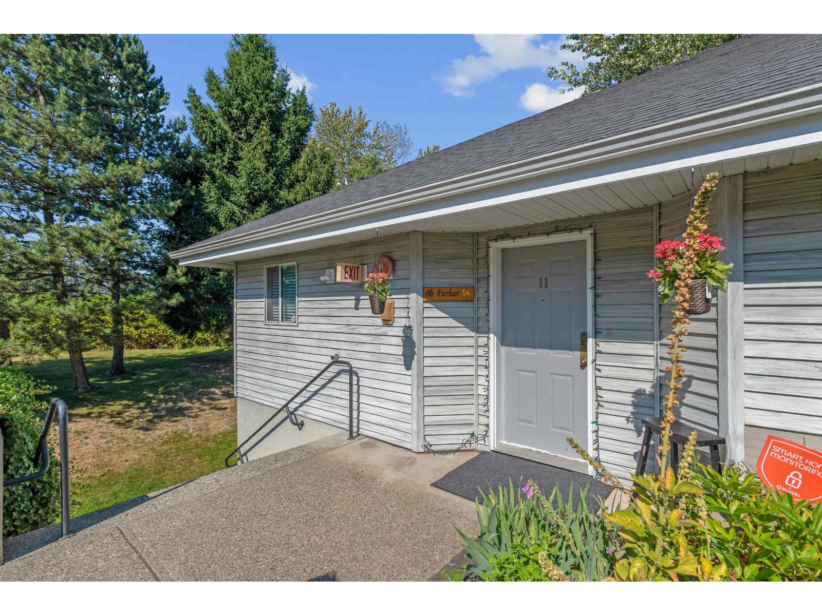 13670 84 Avenue Unit 11, Surrey, BC V3W 0T6