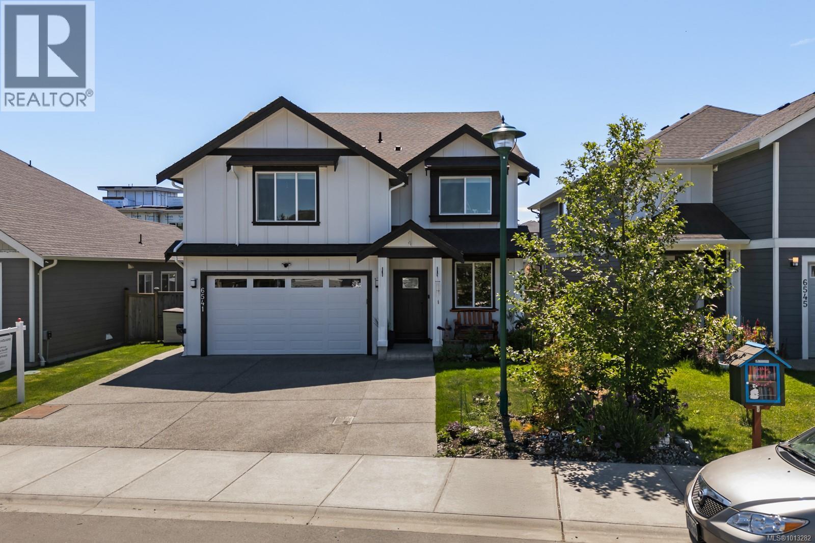 6541 Noblewood Pl, Sooke, BC V9Z 0W3