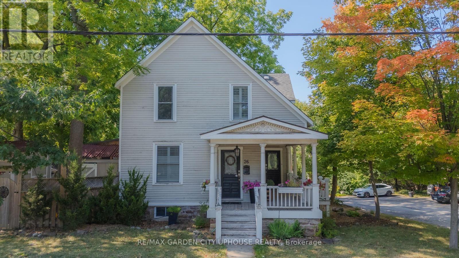 26 Mountain St, Grimsby, ON L3M 3K1