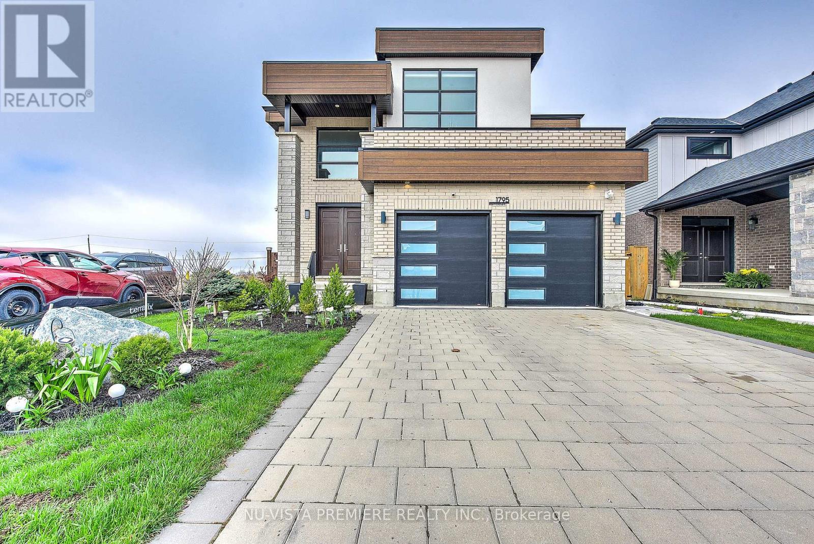 1795 Brayford Ave, London, ON N6K 4R6