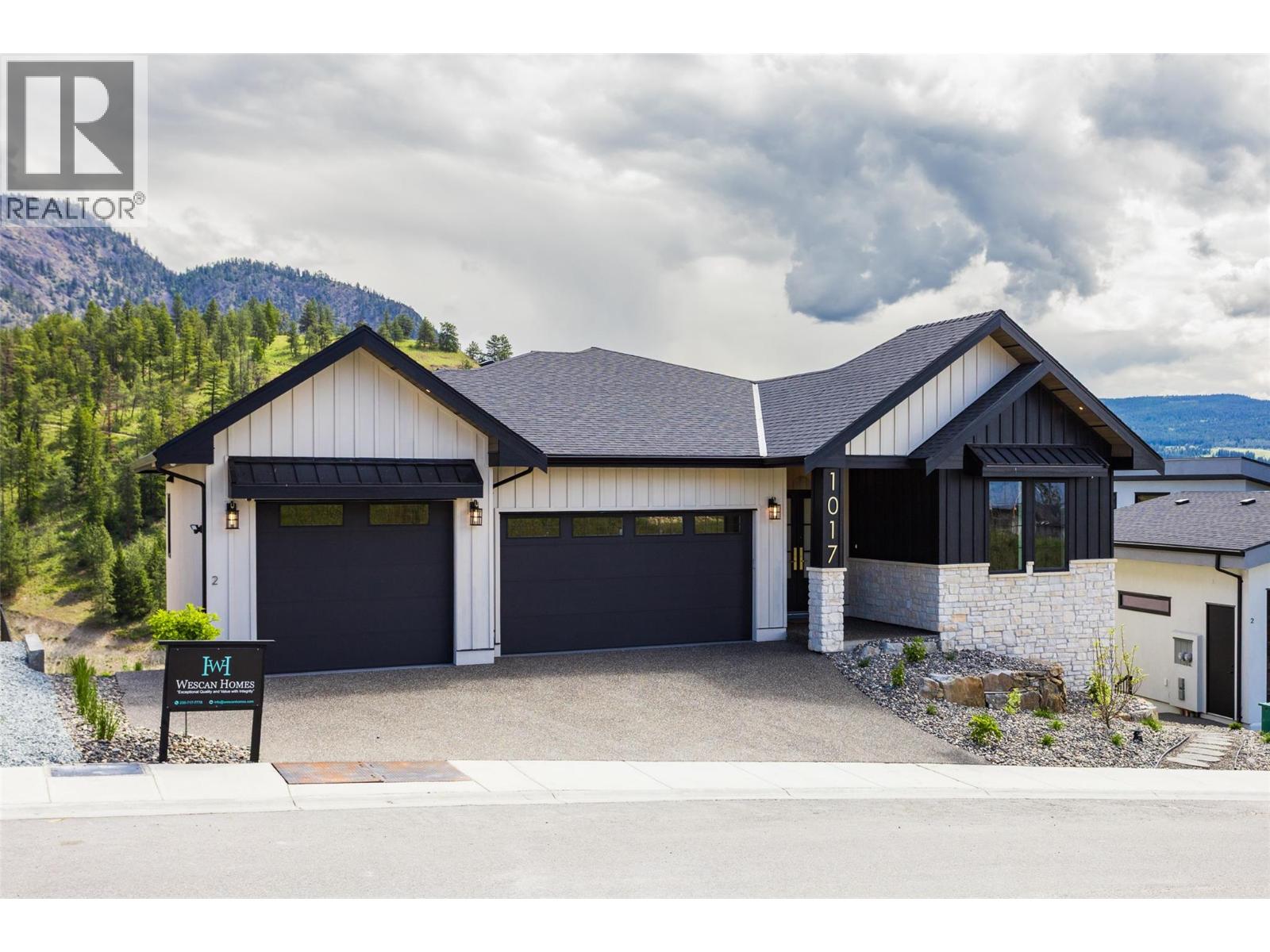 1017 Carnoustie Drive Lot Apt 2, Kelowna, BC V1P 0A3