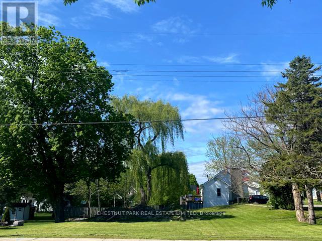 107 Union St, Prince Edward County Picton Ward, ON K0K 2T0