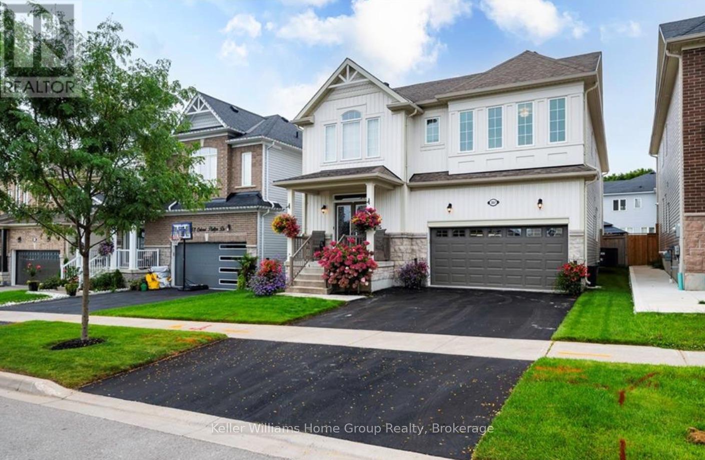 357 Col Phillips Dr, Shelburne, ON L9V 3V5