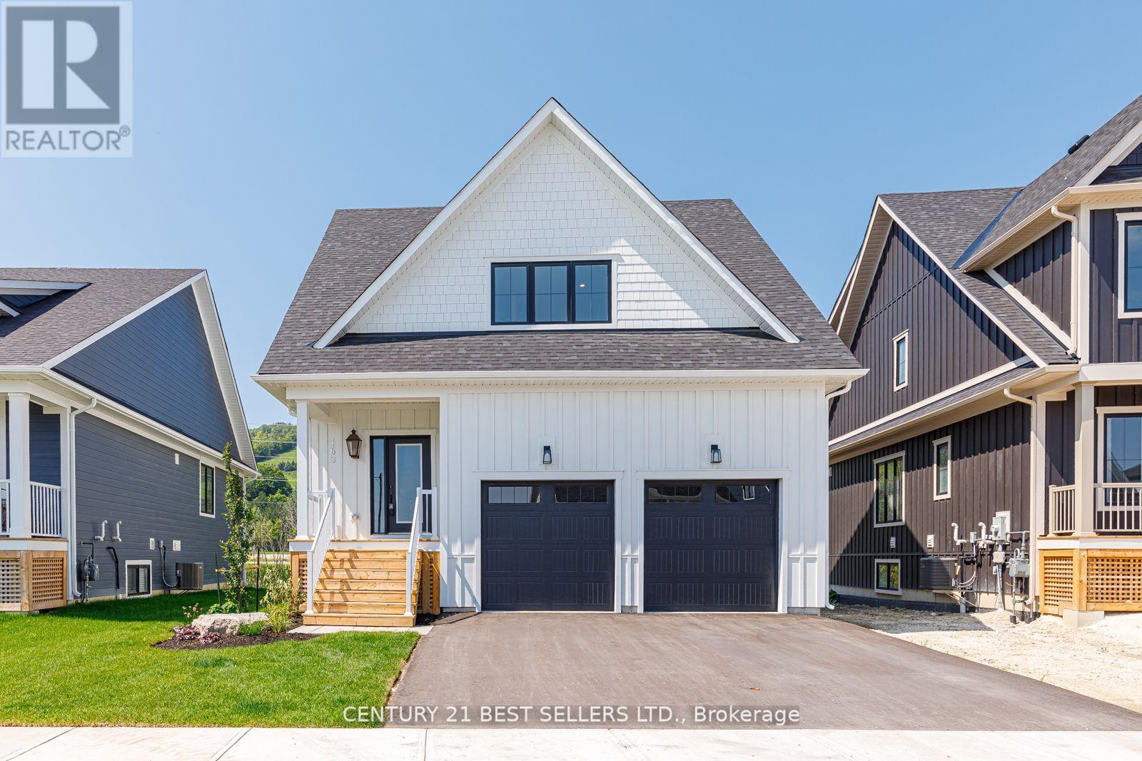 168 Courtland St, The Blue Mountains, ON L9Y 0R4