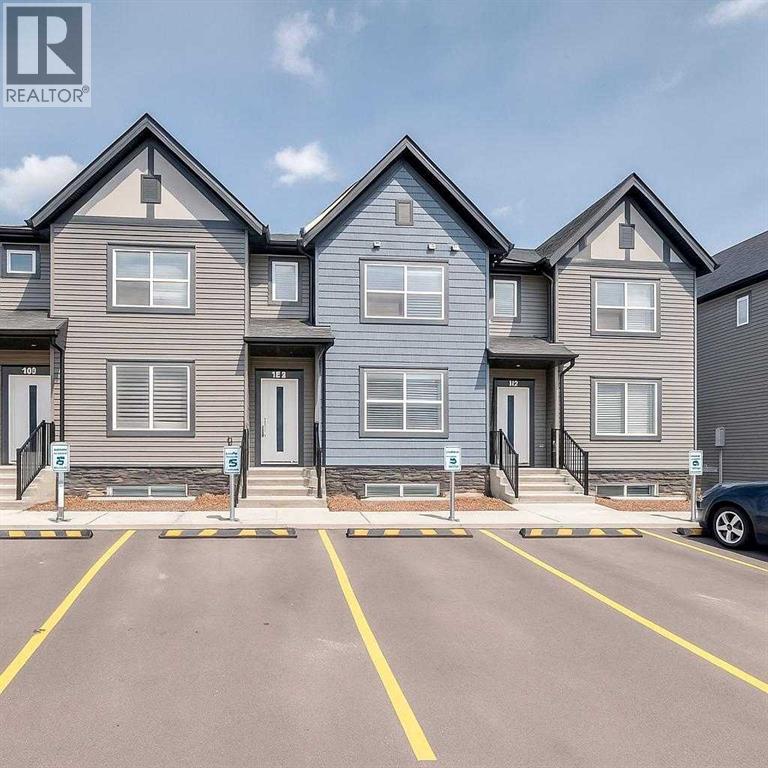 75 Evanscrest Common Nw Unit 106, Calgary, AB T3P 2A3