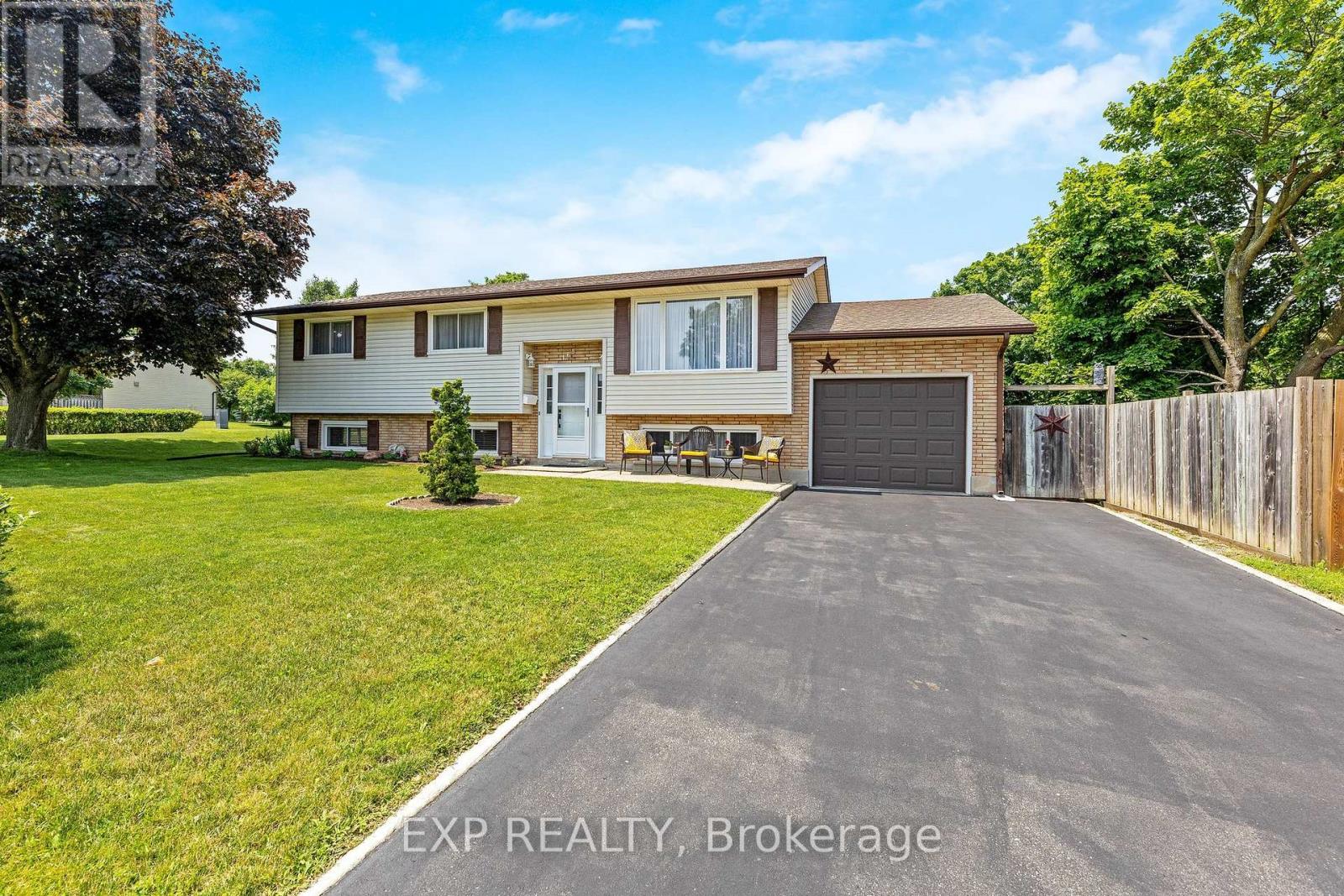 165 Johanna Dr, Cambridge, ON N1S 4C4