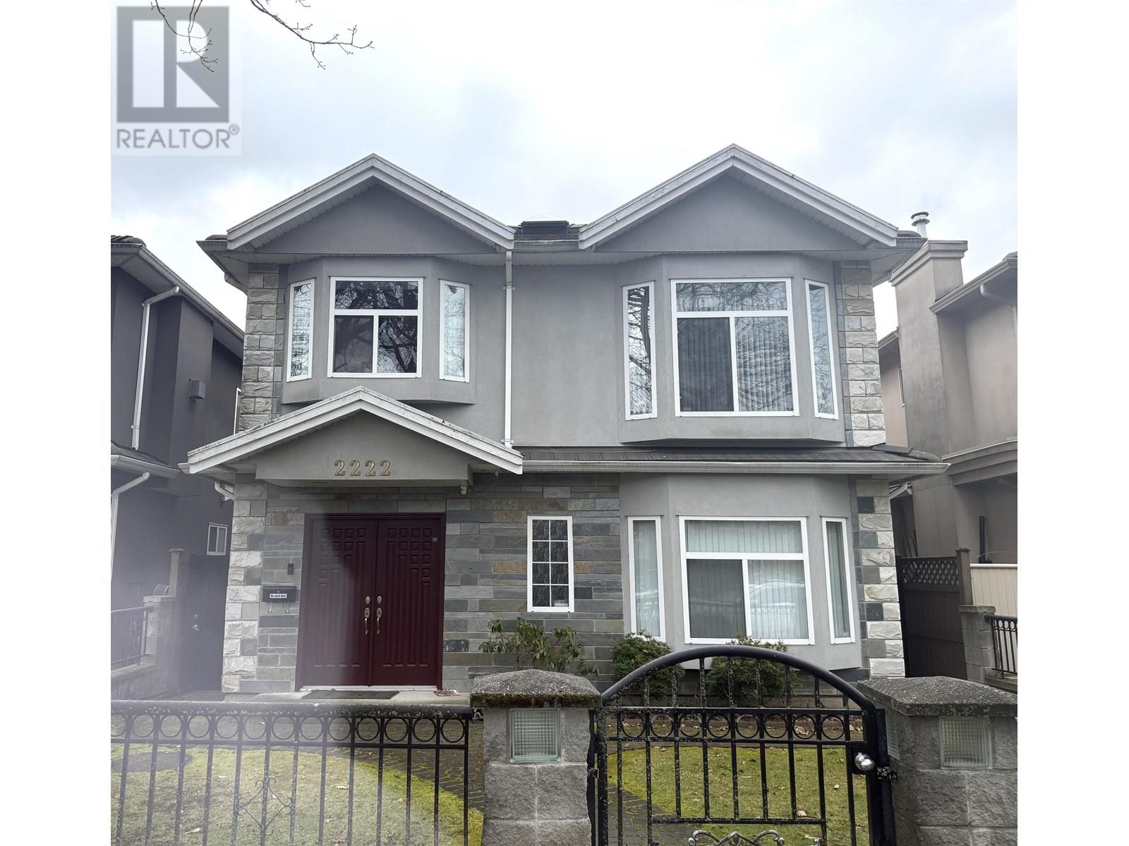 2222 E 44th Ave, Vancouver, BC V5P 1N4