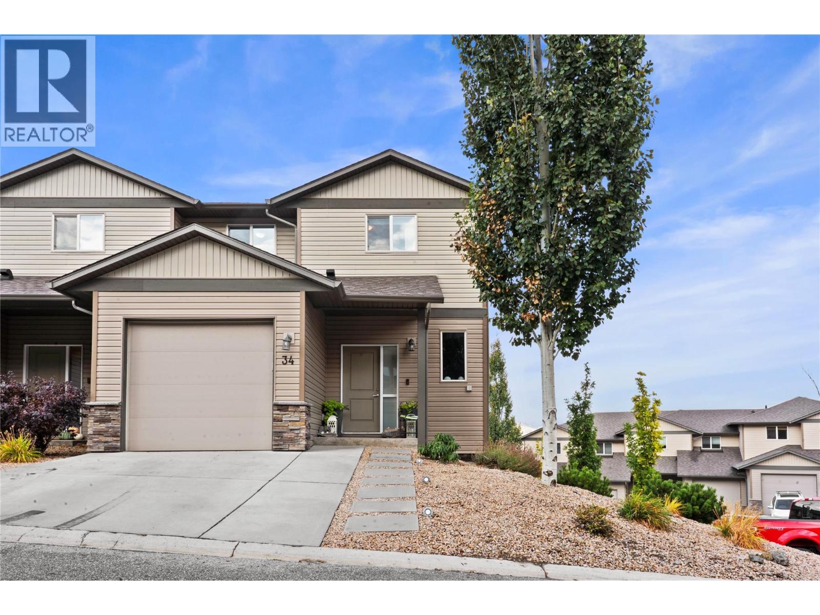 933 Mt Robson Place Unit 34, Vernon, BC V1B 4G4