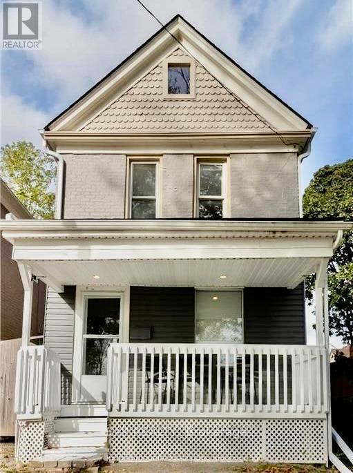 5205 Palmer Ave, Niagara Falls, ON L2E 3T9