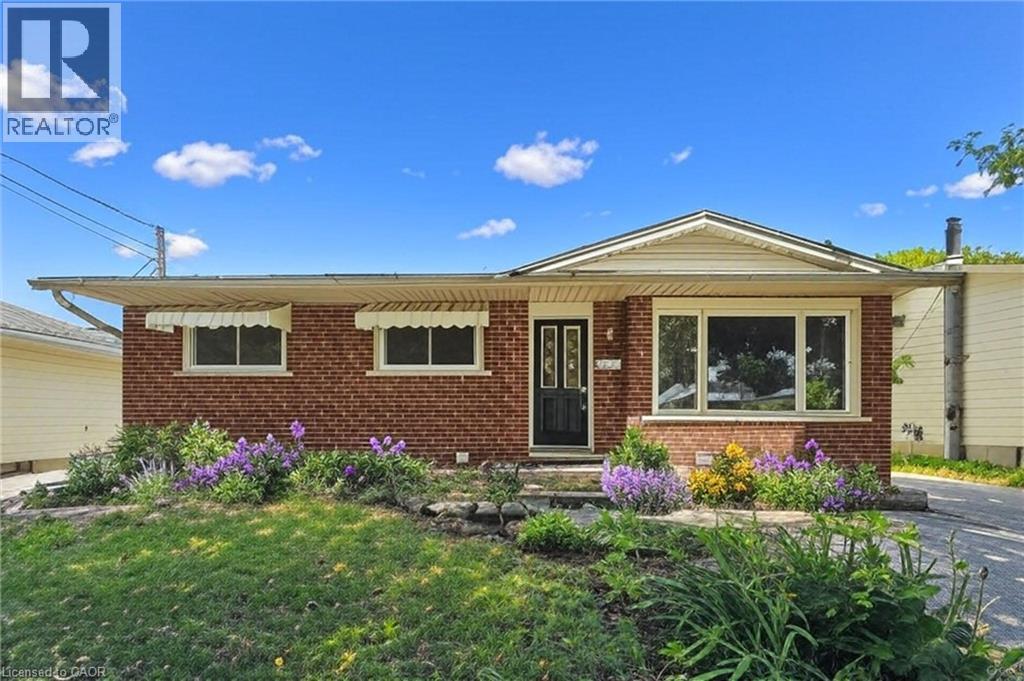 72 Ferndale Ave, Guelph, ON N1E 1B5
