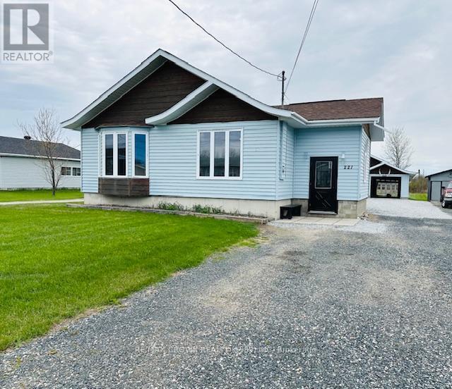 221 Cloutierville Rd, Smooth Rock Falls, ON P0L 2B0