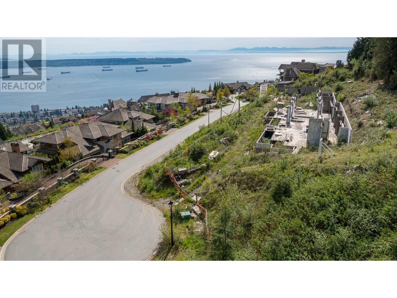 2345 Kadlec Ct, West Vancouver, BC V7S 3K3