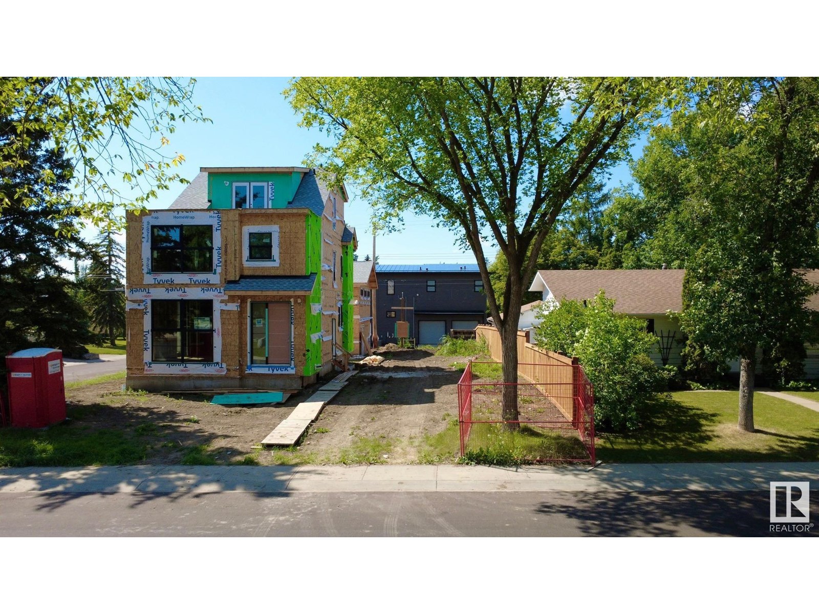 145 St Nw Unit 7806, Edmonton, AB T5R 0S6