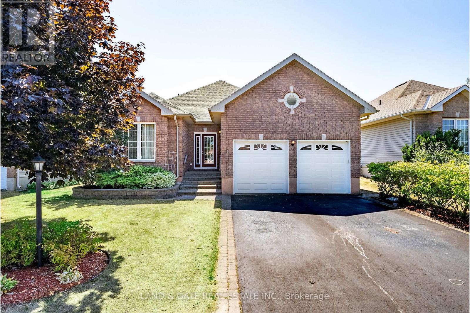 58 Elmdale Dr, Prince Edward County Wellington Ward, ON K0K 3L0