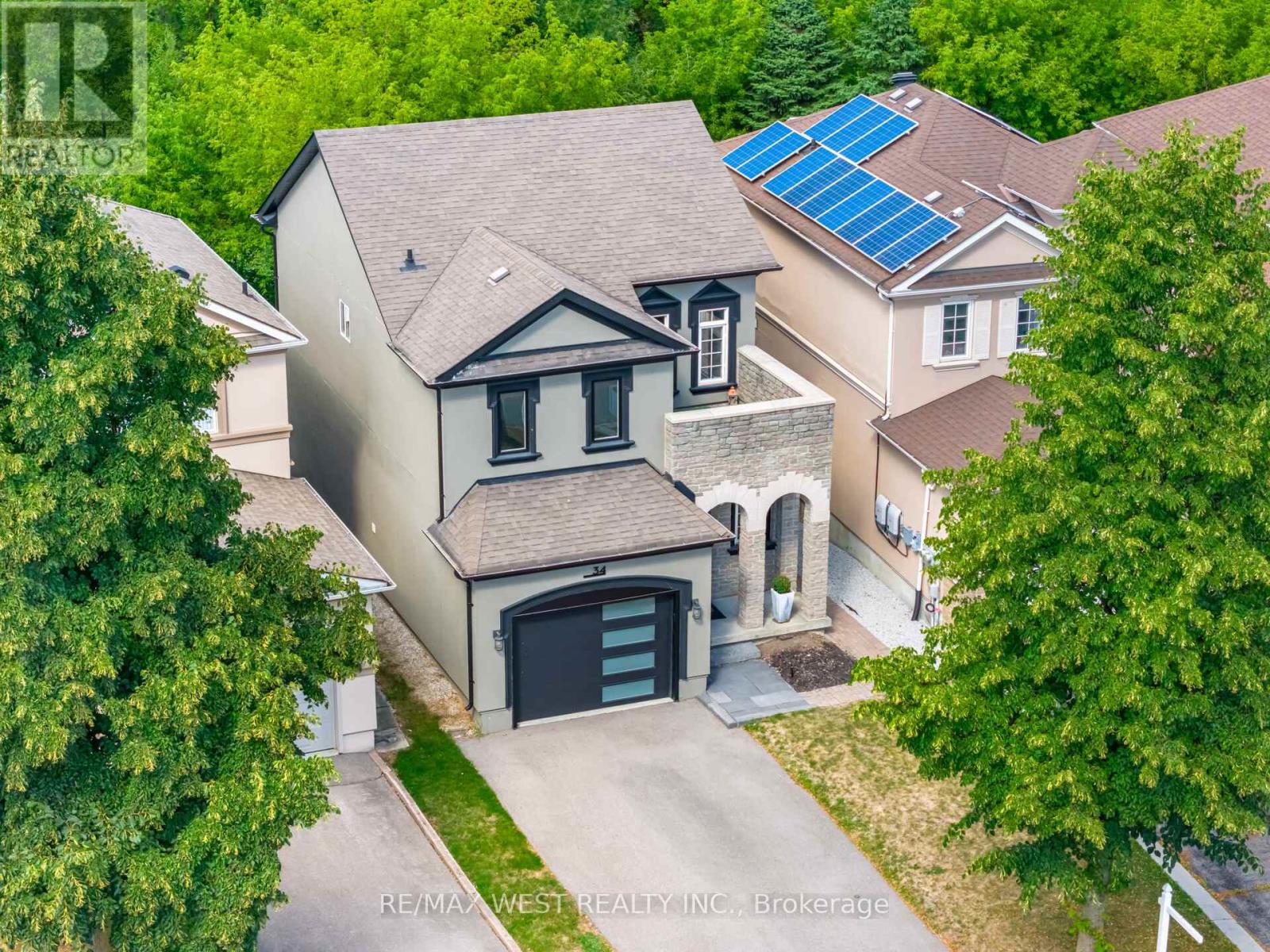 34 Willow Tree St, Vaughan, ON L6A 2S2