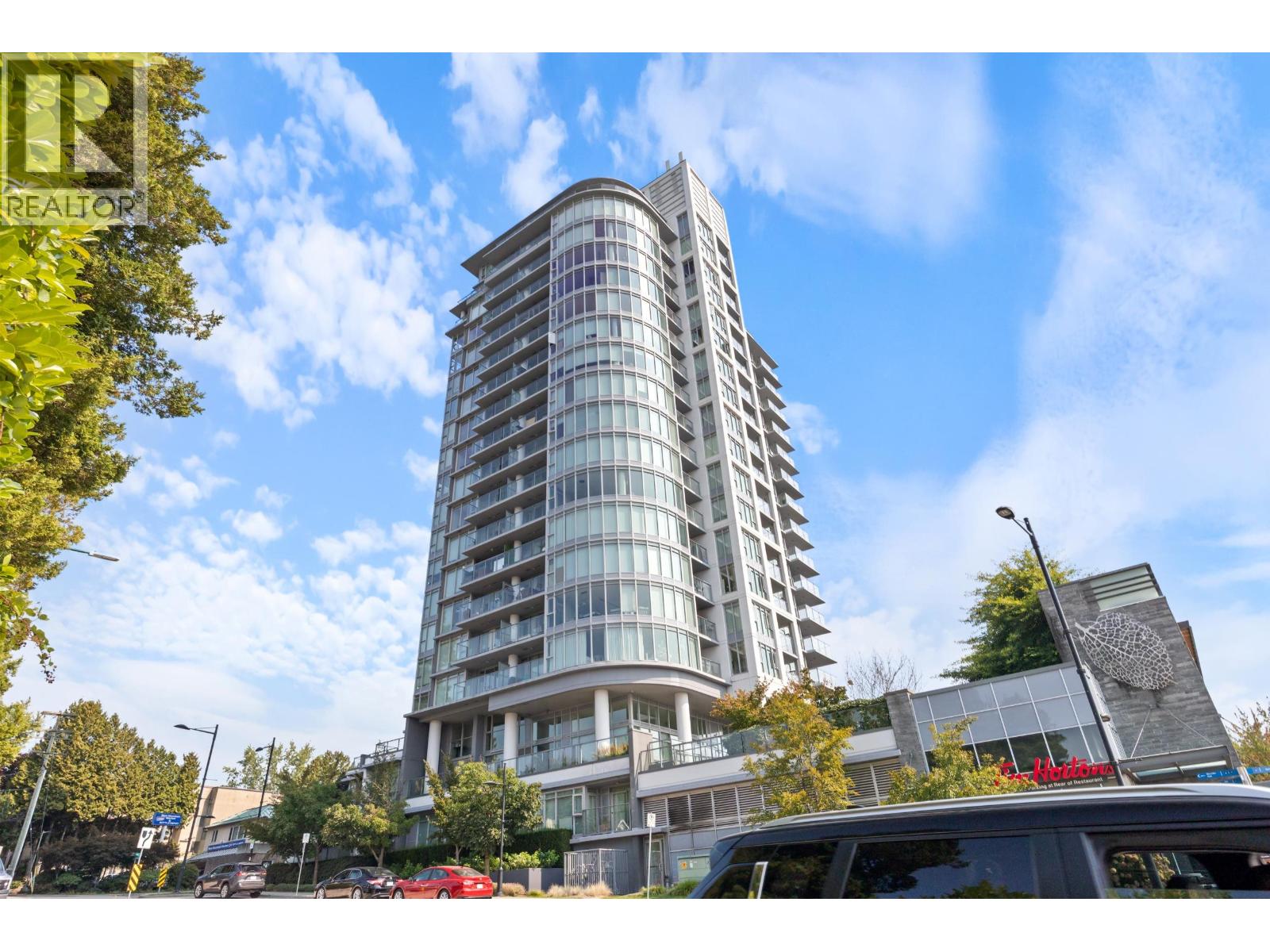 958 Ridgeway Avenue Unit 305, Coquitlam, BC V3K 0C5