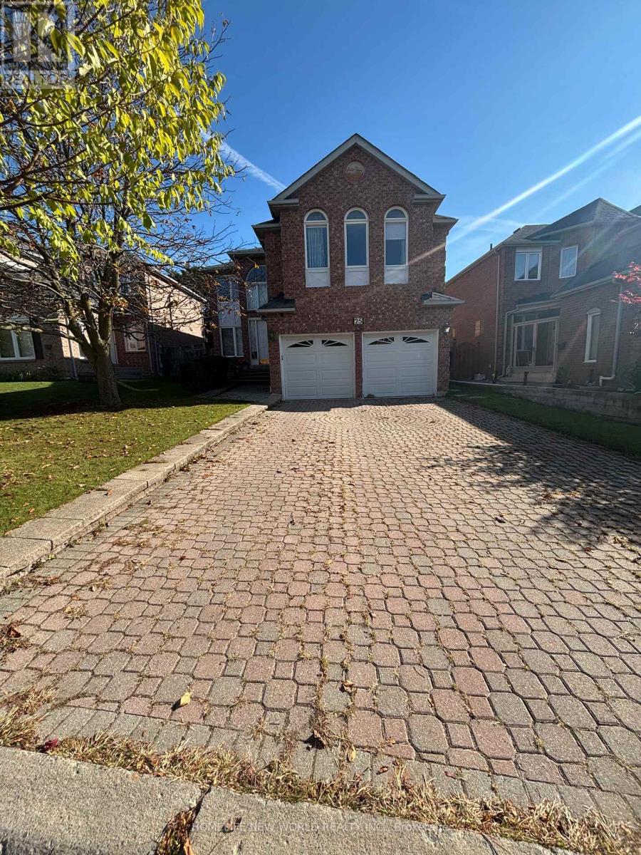 25 Westmoreland Ct, Markham, ON L3R 8L9