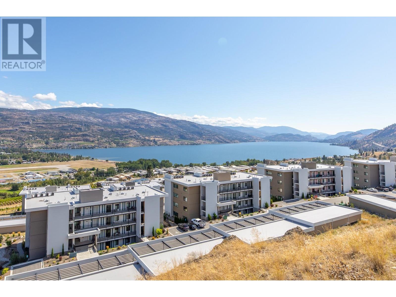 800 Vista Park Unit 822, Penticton, BC V2A 0B2