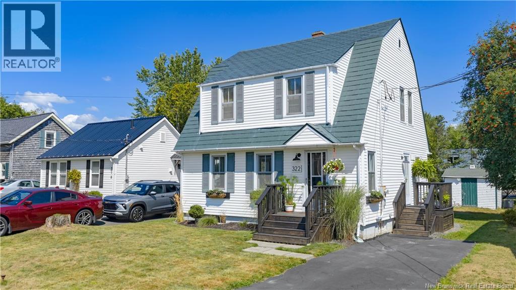 322 Parr St, Saint Andrews, NB E5B 1M6
