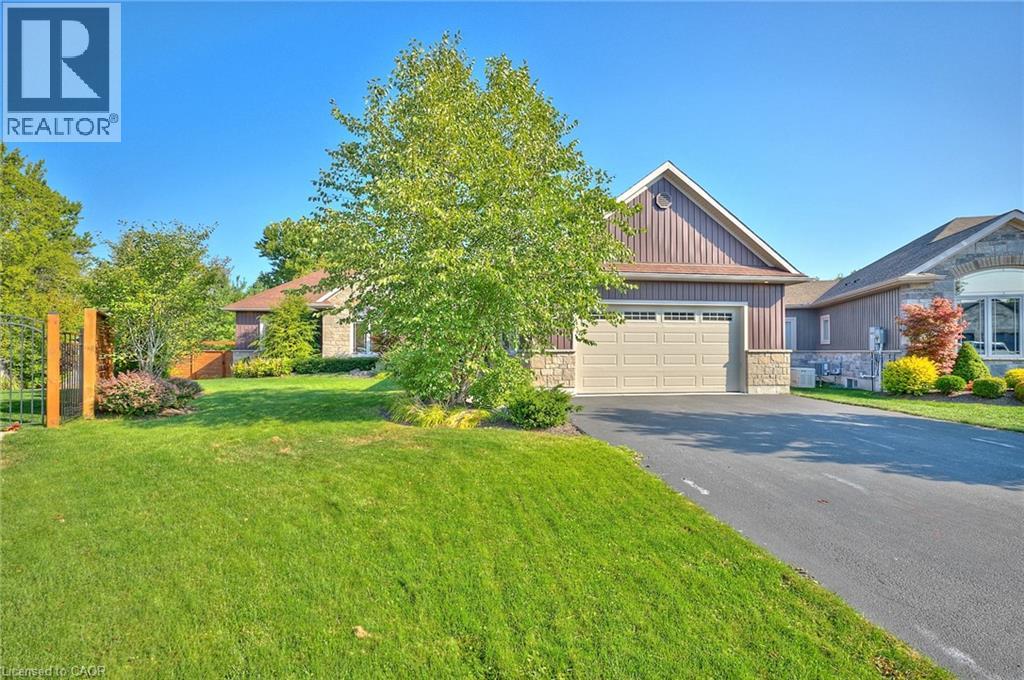 49 Postma Dr, Dunnville, ON N1A 0B2