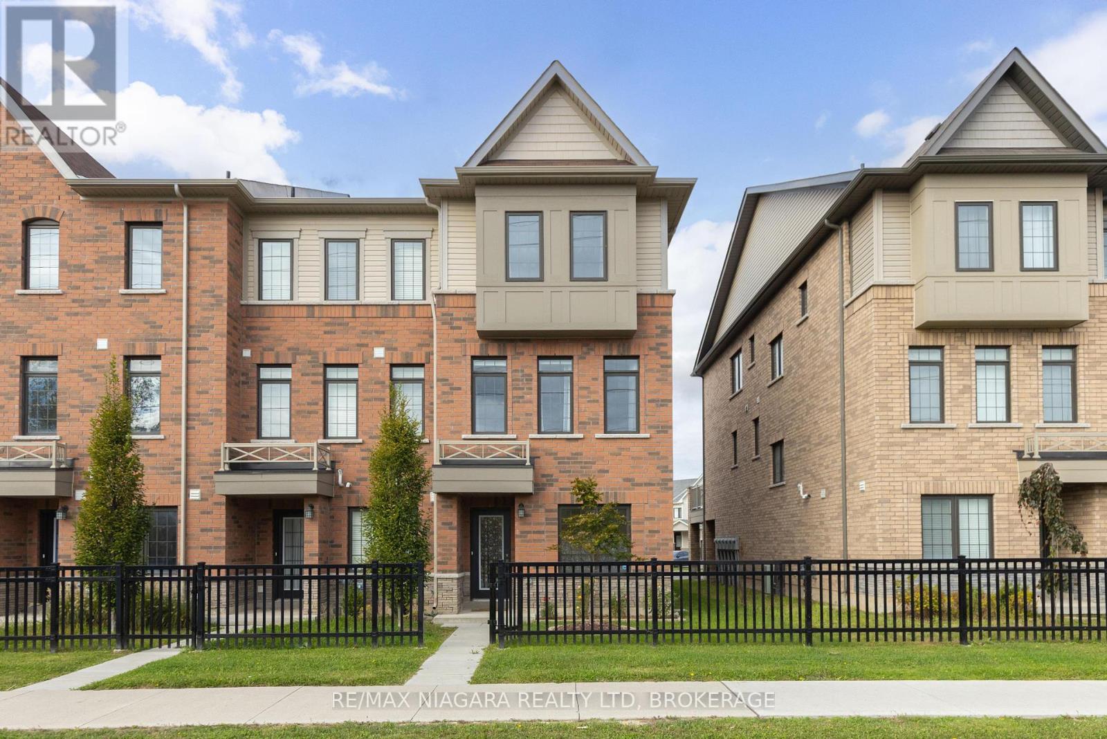 35 8317 Mulberry Dr, Niagara Falls Brown, ON L2H 3S9