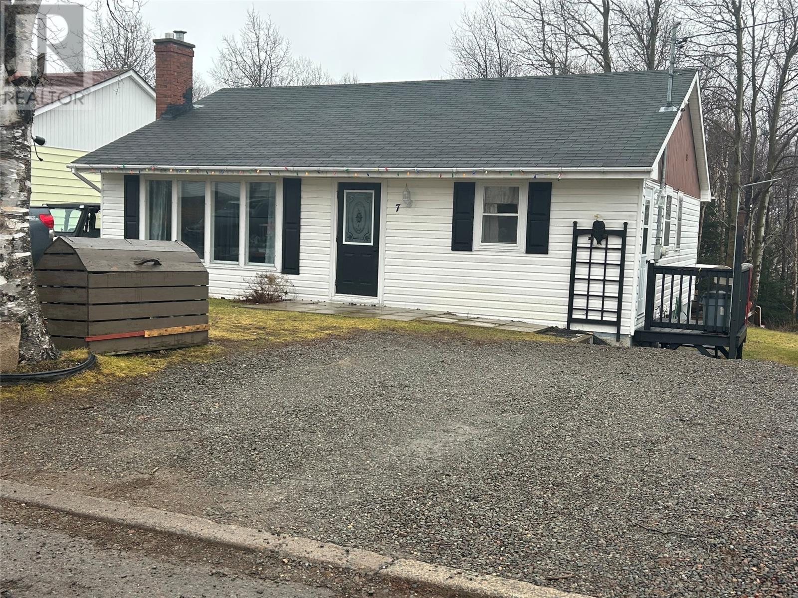 7 Miller Rd, Lewisporte, NL A0G 3A0