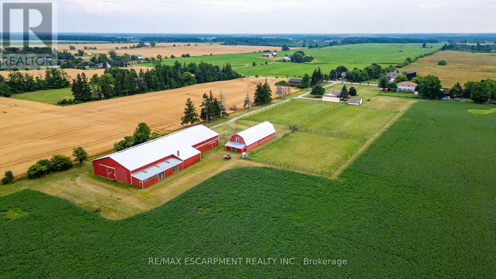 2276 Binbrook Rd, Hamilton, ON L0R 1C0