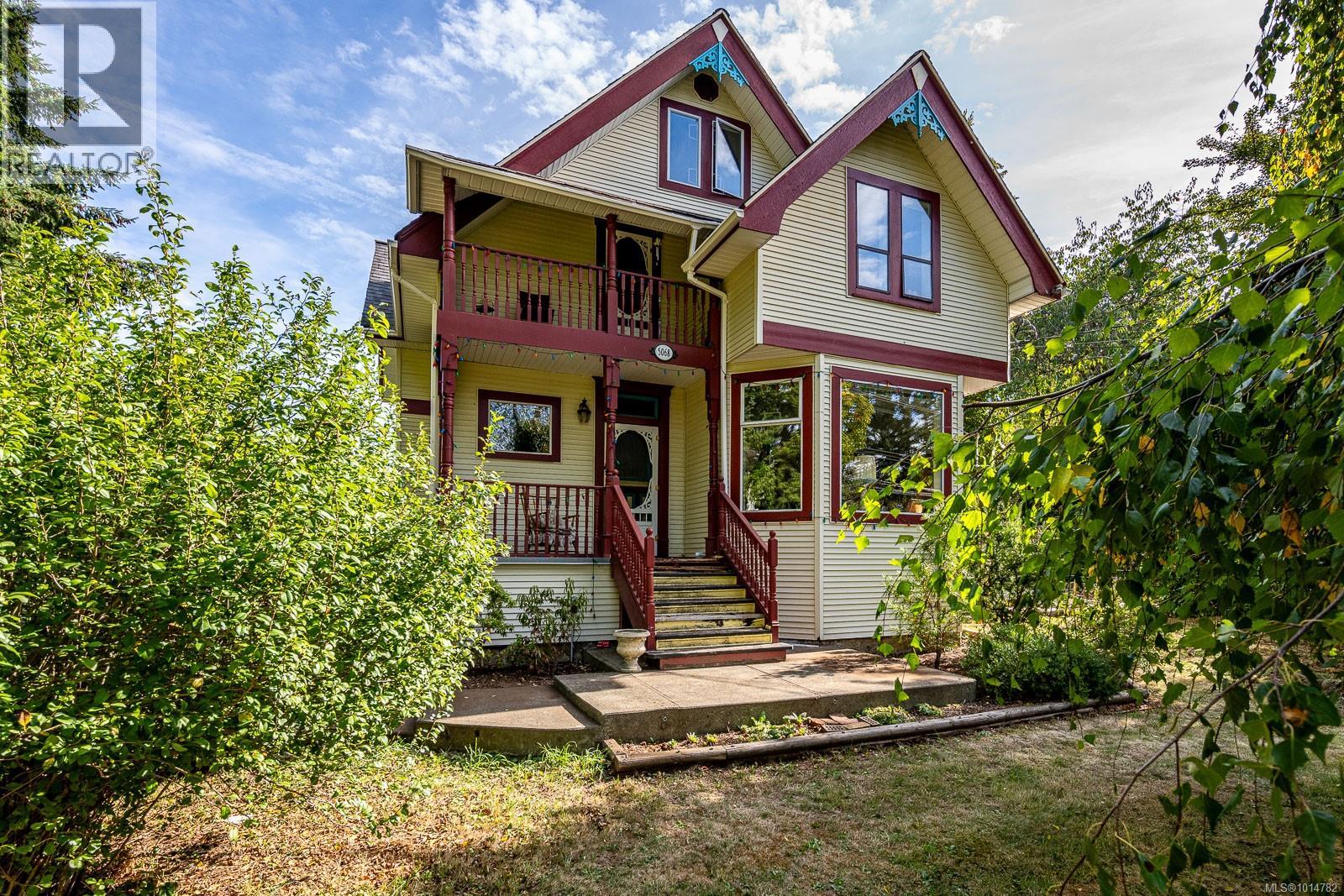 5068 Island Hwy N, Courtenay, BC V9J 1L4
