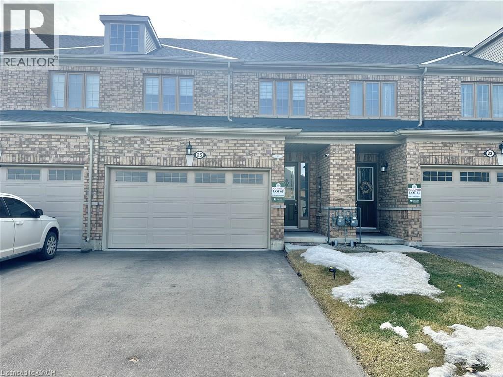 25 Harwood St, Tillsonburg, ON N4G 0J7